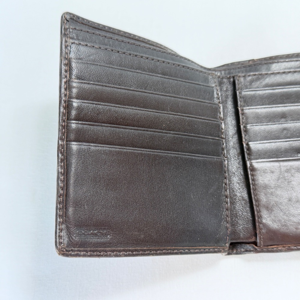 Coach SOHO Bifold Wallet Womens Brown Signature Jacquard Buckle Snap - Picture 15 of 16